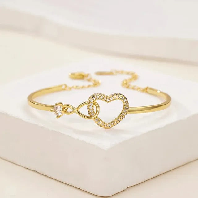 To My Daughter 2026 – Infinity Heart Bracelet